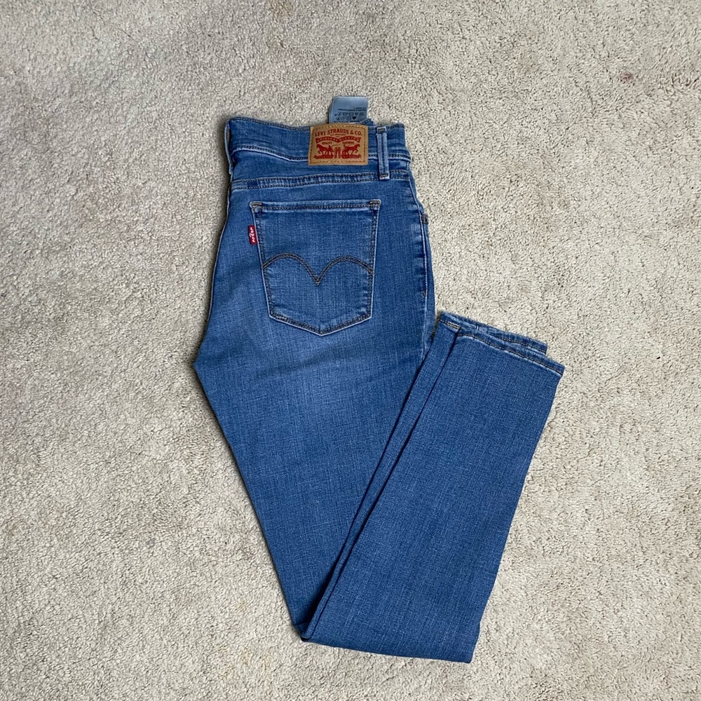 Levi’s 710 super skinny jeans